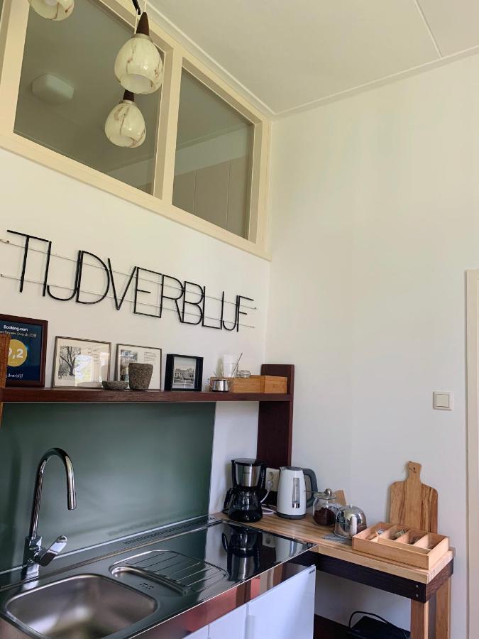 Pastorie Tijdverblijf Zuidhorn Dış mekan fotoğraf